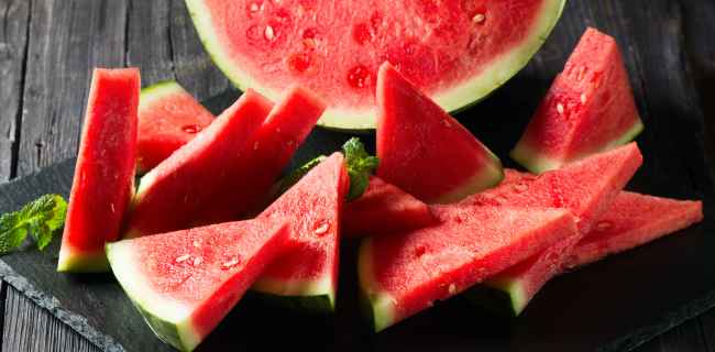 How to Cut a Watermelon: Cubes, Slices & More