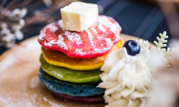 rainbow pancakes`