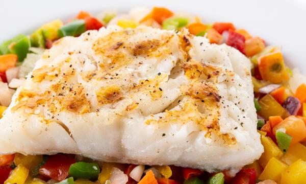 baled cod with vegetables 