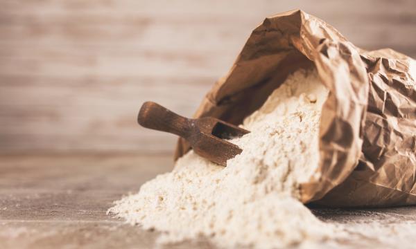 vital wheat gluten flour