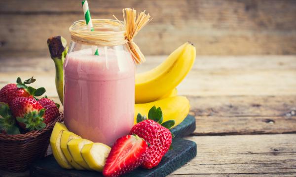 smoothie with strawberry and banana refreshing drinks