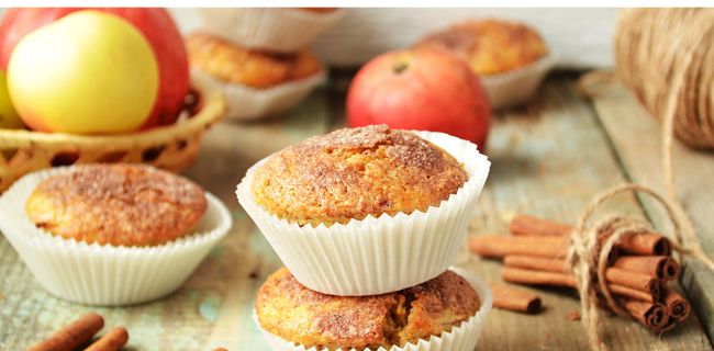 How to Make Healthy Cinnamon Apple Muffins
